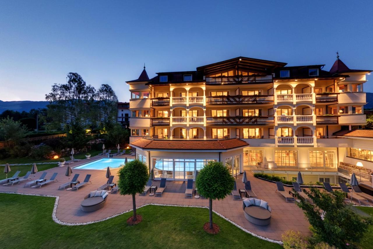 Majestic - Unique Spa Resort Bruneck Buitenkant foto