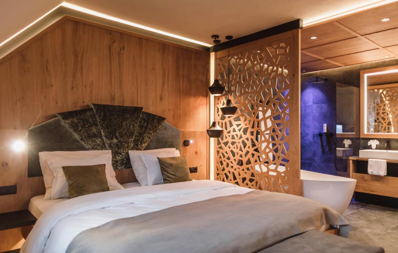 Majestic - Unique Spa Resort Bruneck Buitenkant foto