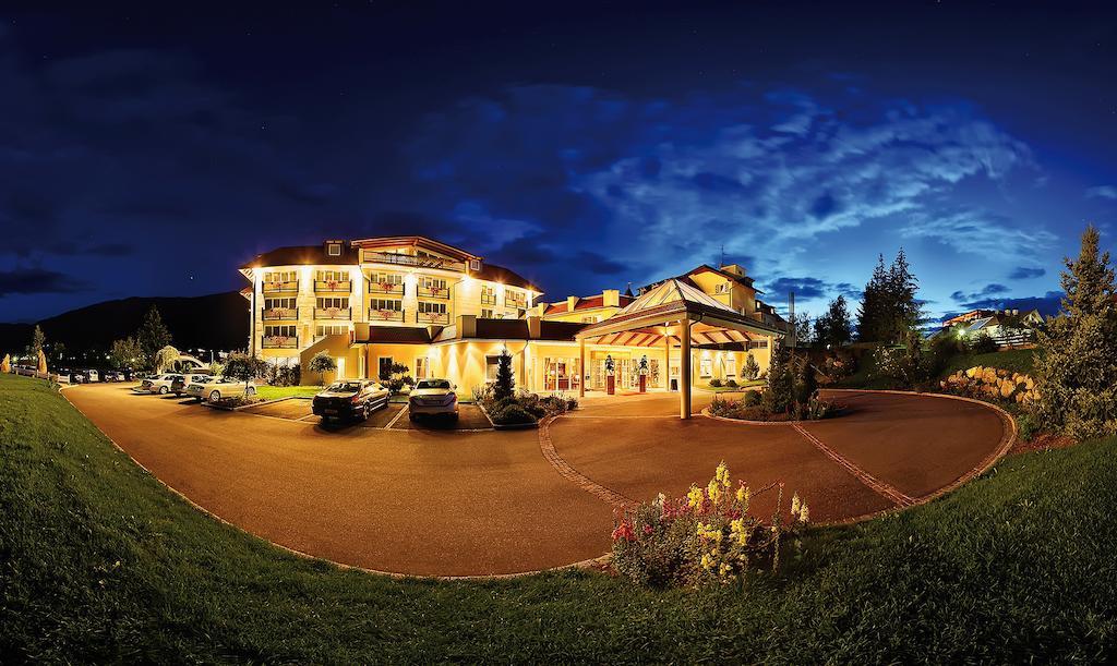 Majestic - Unique Spa Resort Bruneck Buitenkant foto