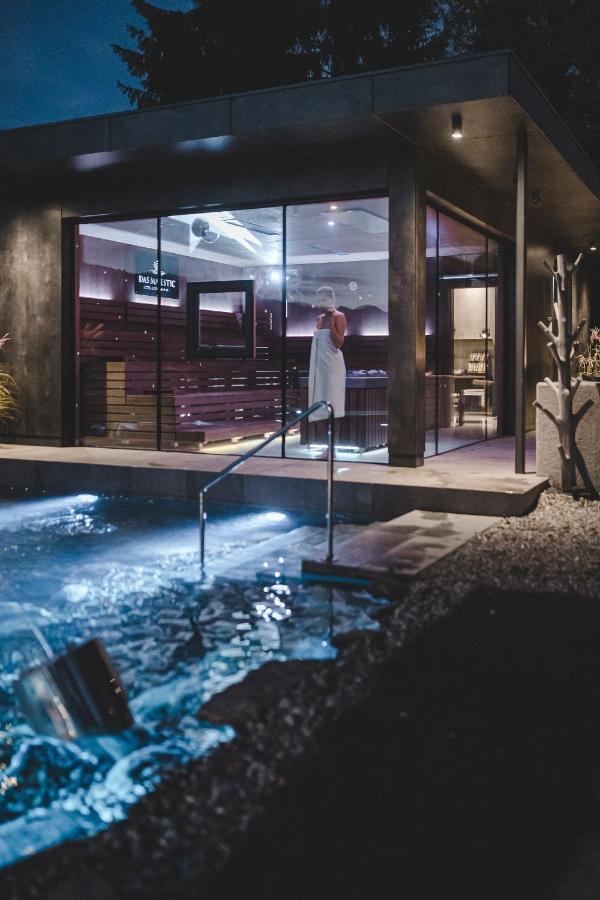 Majestic - Unique Spa Resort Bruneck Buitenkant foto