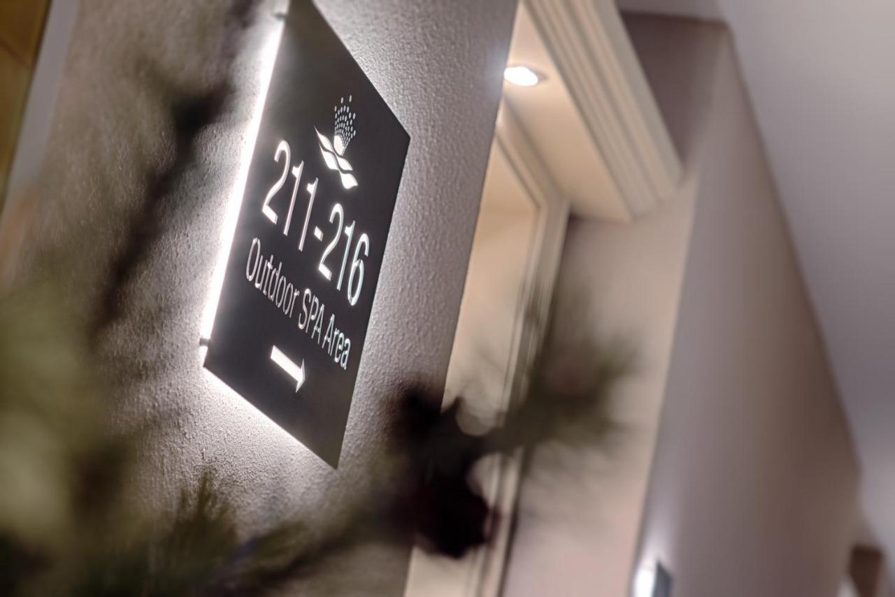 Majestic - Unique Spa Resort Bruneck Buitenkant foto